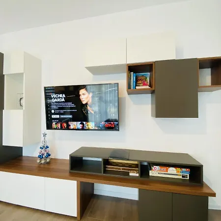 Uno Double Studio Coresi With Balcony City View Апартаменти Брашов